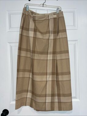 LIZ CLAIBORNE - Beige Plaid A-Line Women's Wrap Skirt - Size 16